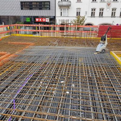 Bewehrung Decke über EG mit Vorspannung, Lüftung, Stahlpilzen integriert